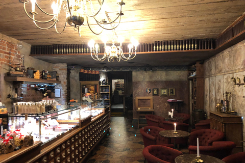 Riga Old Town, C Market & Art Nouveau Guided Walking Tour
