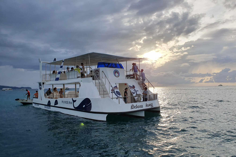 Boracay: Shared Trimaran Ocean Party with Live DJ Onboard