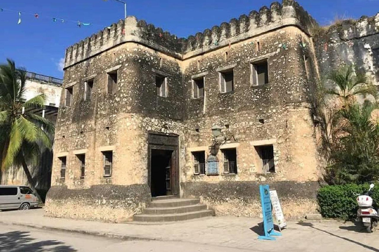 زنجبار: جولة سيرًا على الأقدام في مدينة ستون تاون