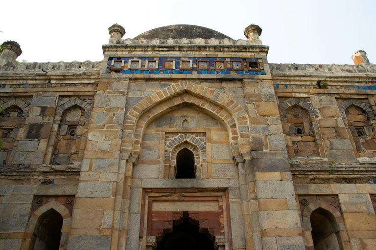 Delhi: Lodhi Gardens Walking Tour Lodhi Gardens Walking Tour with Transfers
