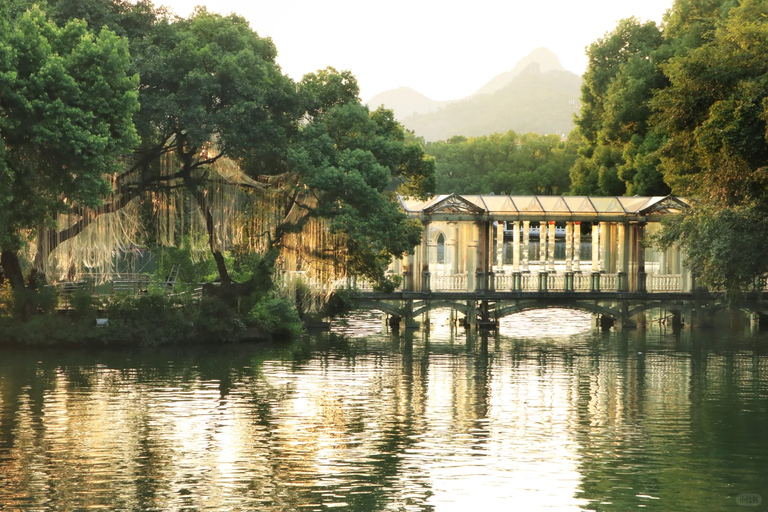 Guilin City Shared Day Trip: Elephant Hill, Cruise & Cave