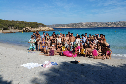 From Palau: La Maddalena Archipelago 4 Stops Boat Tour From Palau: La Maddalena Archipelago Full-Day Boat Tour