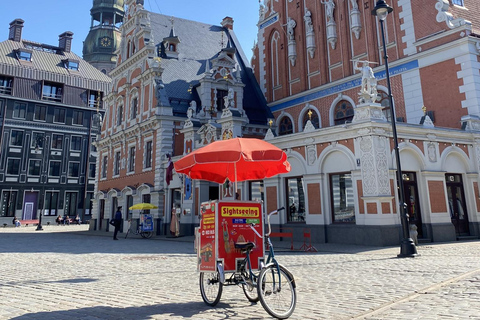 Riga Sightseeing: Red Bus Hop-On Hop-off "Grand Tour" Riga: 24h-Hop-on Hop-off Grand Bus Tour