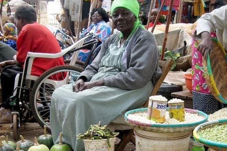 Nairobi: Market Visit and Traditional Cooking Class
