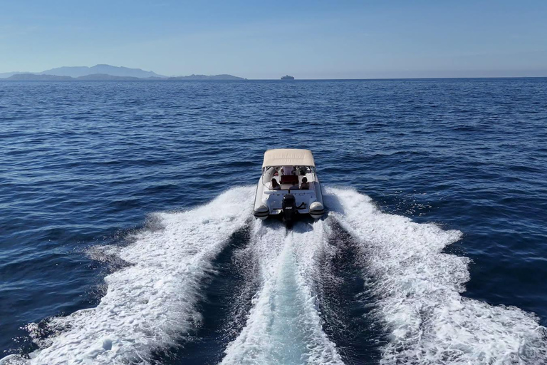 Marseille: All-Inclusive Mini Boat Tour around the Frioul Archipelago Marseille: All-inclusive mini boat cruise around the Frioul Islands