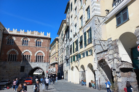 Genoa: Progressive Dinner with E-Book & Walking Tour
