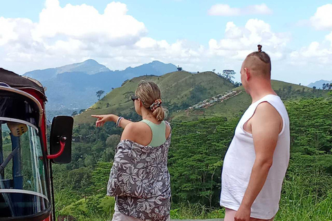 Kandy Evening City Tour & Dance Show Reservations by Tuk-Tuk Kandy evening tour