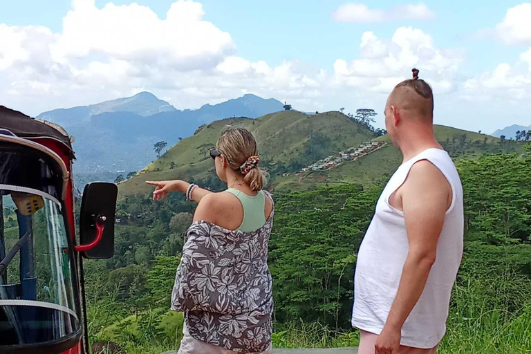 Kandy Evening City Tour & Dance Show Reservations by Tuk-Tuk Kandy evening tour