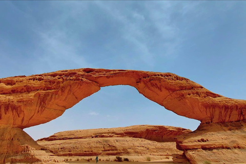 AlUla: Bedouin Desert Experience with Dinner & Stargazing