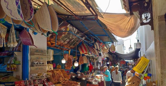 Sousse: Souk Walking Tour with Food Tasting & Haggling Tips