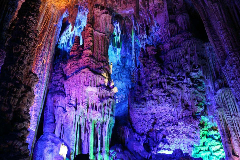 Guilin: Private Longji Rice Terraces & Reed Flute Cave Tour