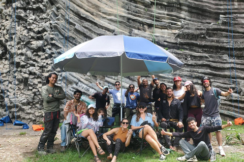 Tour: Rock Climbing in Los Naranjos de Boquete Sightseeing Tour: Rock Climbing in Los Naranjos de Boquete