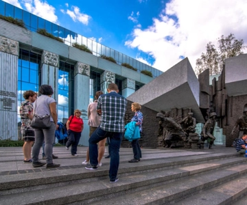 World War 2 in Warsaw walking tour in English
