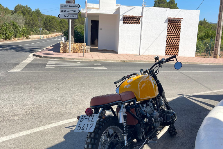 Ibiza: classic Bmw moto tour.