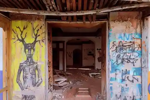 Spoleto, Tour dell'Hotel del Matto (l'albergo dei matti)