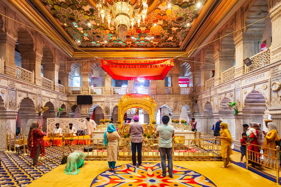 interior del templo de akshardham