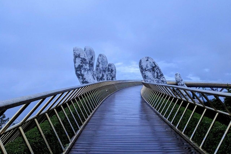 Excursão à tarde pela Ponte Dourada-Ba Na Hills saindo de Hoi An/Da Nang