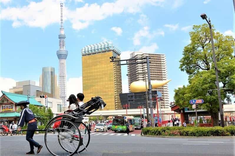 Tokyo: Private Guided Walking Tour & Rickshaw Experience