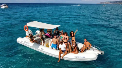 Tropea: Private Tour mit Skipper nach Capo Vaticano Tropea: Private Tour mit Skipper nach Capo Vaticano