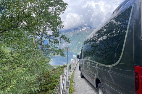 Geiranger Dalsnibba: mini wycieczka autobusowa