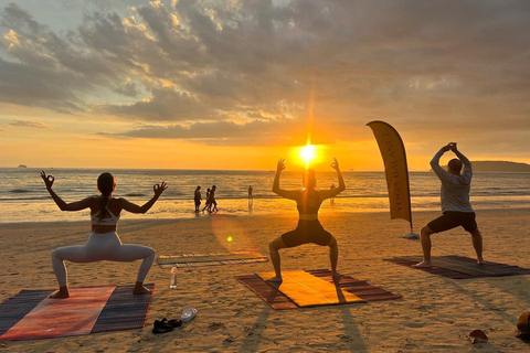 Krabi: Solnedgång Yoga Balans Join-in Klass