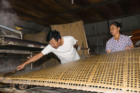 Hanói: salsa de soja, pueblo de los vermicelli y pagoda Thang NghiemTour privado: pueblo de la salsa de soja, pagoda, pueblo del incienso y sombreros