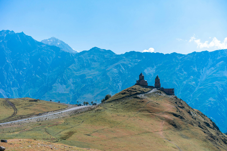 Tbilisi: Kazbegi Mountains Day Trip