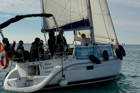 Sitges: Sailing Tour with Skipper