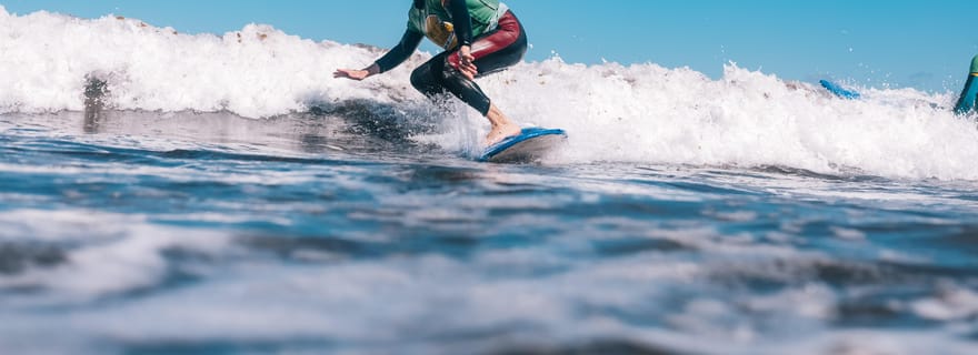 Costa Teguise: XL RIDE stage de surf 3 jours tout niveaux