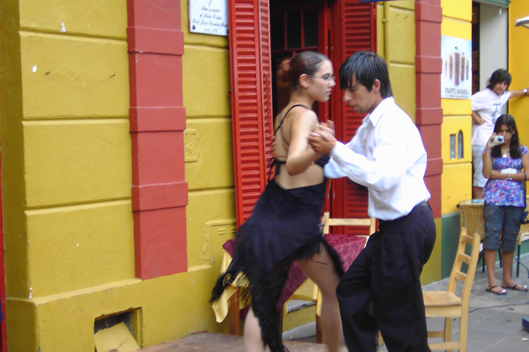 Buenos Aires Evenings: Tango Restaurants & Wine Lounges