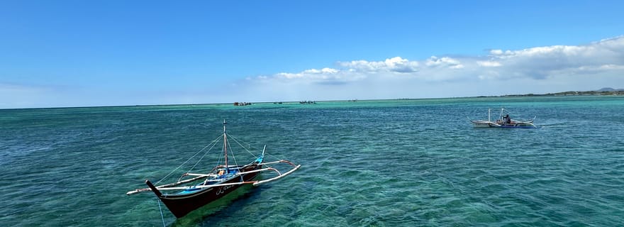 Depuis Manille : Little Boracay Beach avec un chalet flottant en bambou