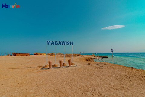 Hurghada: Elegance Yacht Cruise To Orange &amp; Magawish islandGroup Tour