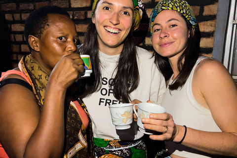 Kamonyi: Rwandan Coffee Farm & Family Cultural Tour