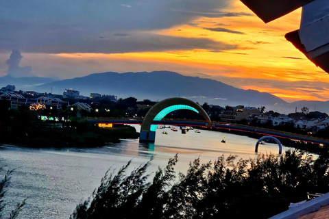 Hoi An: Basket Boat Tour by River Boat and Lantern Release