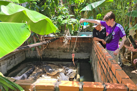 Siem Reap Crocodile Farm Tour With Tuk Tuk Transfer