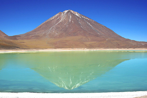 Salar de Uyuni 3-day private tour