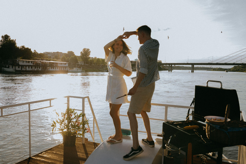 Belgrade: Special Sava and Danube River Cruise with Drinks Belgrade: Sunset Sava and Danube River Cruise with Drinks