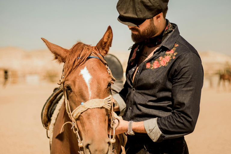 Aruba: Hidden Desert & Ocean Horseback Adventure Western Ride