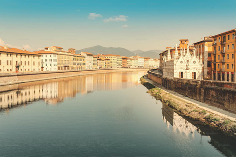 Small Group Golf Cart Tour in Pisa (1 hour round trip)