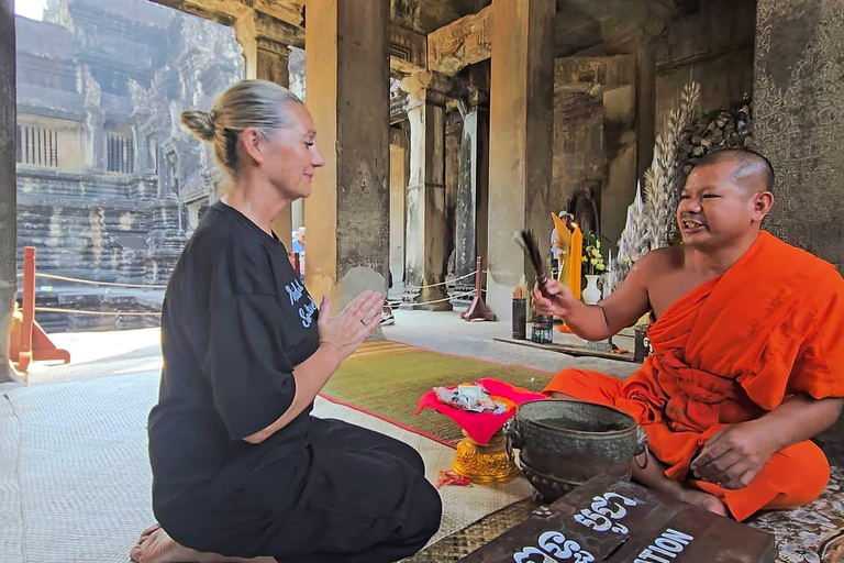 Siem Reap: Angkor Wat & Ta Prohm Half-Day Offbeat Jeep Tour Option 2: Angkor Wat Sunset & Ta Prohm with English Guide