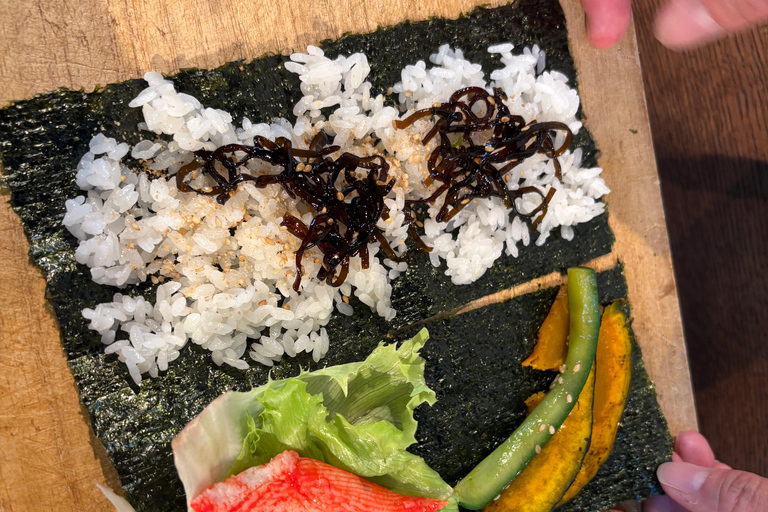 Kanazawa: Japanese Rice Sandwich Making with Local Aunties 2026 Autumn