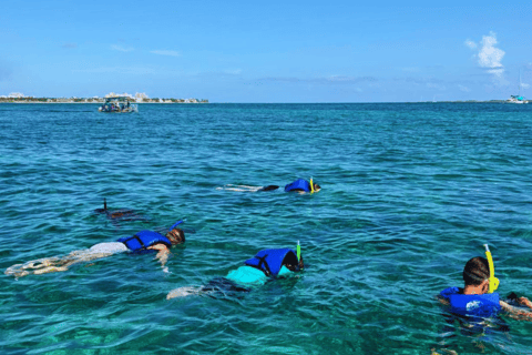 Invisible Boat & Snorkeling Experience at Nassau