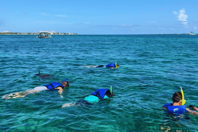 Invisible Boat & Snorkeling Experience at Nassau