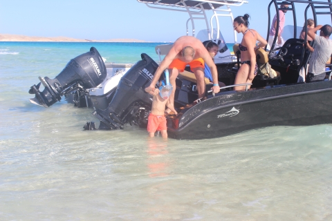 Hurghada: de speedboottaxi naar het eiland Giftun met transferHurghada: speedboottaxi naar het eiland Giftun met hoteltransfer
