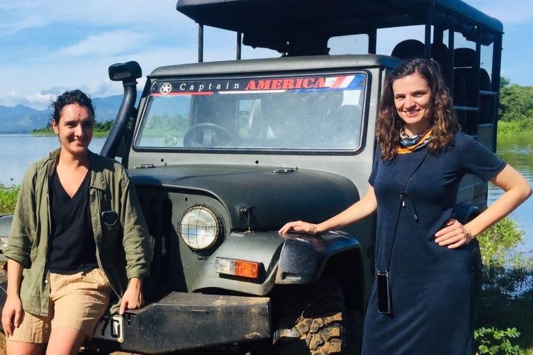 Colombo : Safari en jeep dans le parc national de Minneriya et Kaudulla