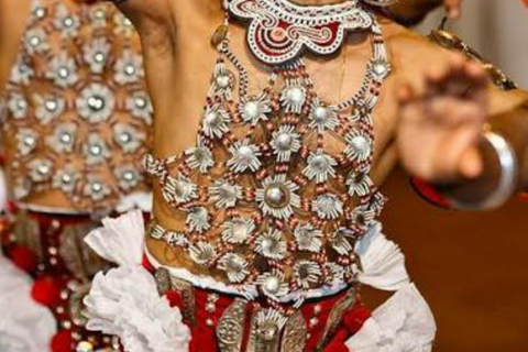 Kandy City Tour: Private Guided Tour of the City by Tuk-Tuk