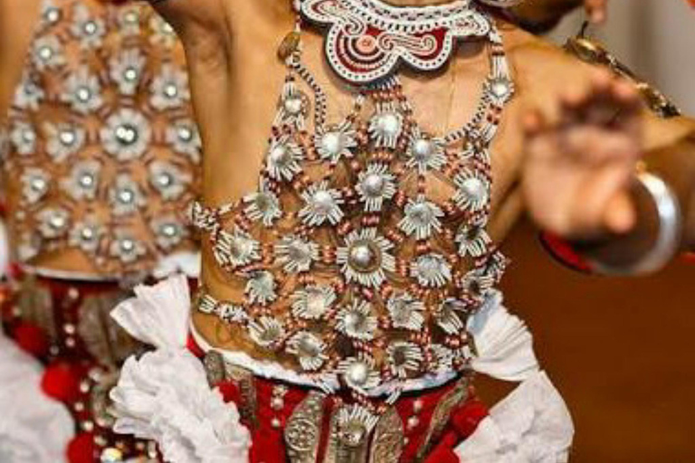 Kandy City Tour: Private Guided Tour of the City by Tuk-Tuk