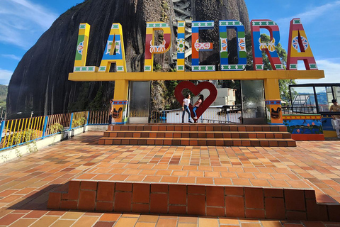 Tour de Guatape : Piedra, El peñol, Alto del chocho