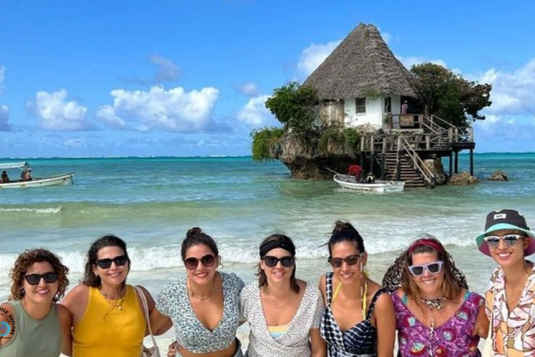 Zanzibar : forêt de Jozani, grotte de Salaam et restaurant The RockTransfert depuis n'importe quel endroit à Zanzibar