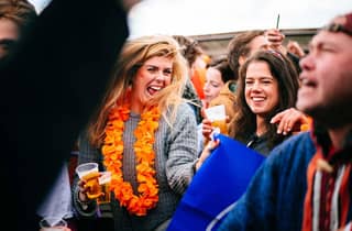 Amsterdam: King's Night Kneipentour mit VIP-Club-Eintritt